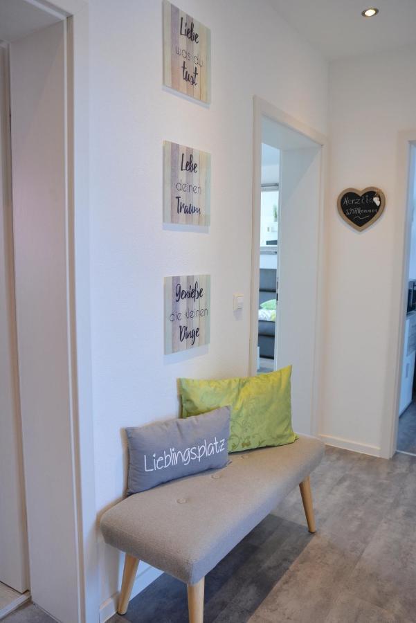 Lakewinds Apartment